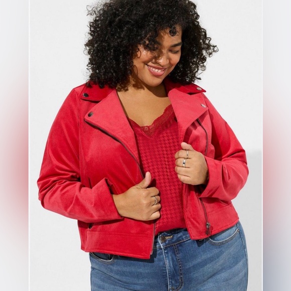 Torrid NWT Velveteen Jester Red Moto Jacket plus size 6x (30) - Picture 3 of 15
